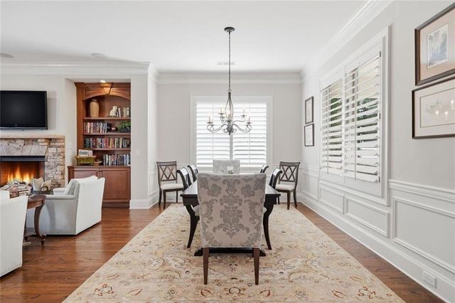 306 Lakeside Trace, Canton, GA 30115