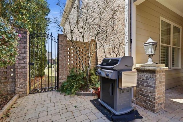 306 Lakeside Trace, Canton, GA 30115