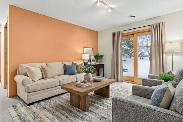 21857 Iden Avenue Place N, Forest Lake, MN 55025