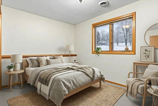 21857 Iden Avenue Place N, Forest Lake, MN 55025