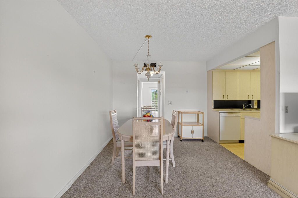 Image 14 of property listing at 4093 Wolverton E 4093, Boca Raton, FL 33434