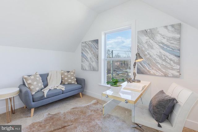 1615 IRVING ST NE, Washington, DC 20018