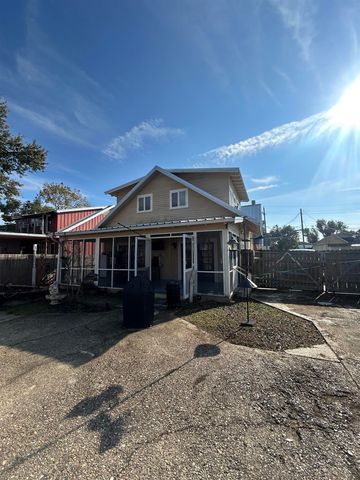 855 Verret St, Houma, LA 70360