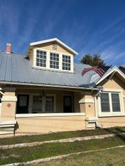 855 Verret St, Houma, LA 70360