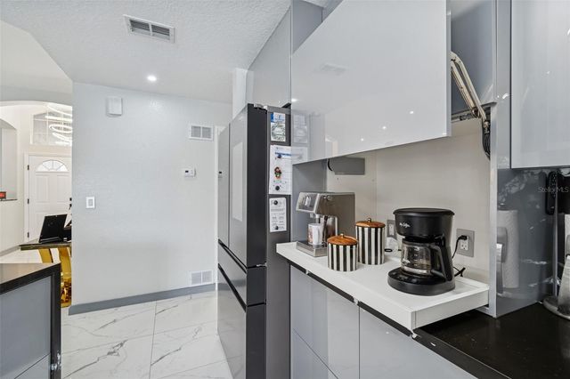 1062 GREENTURF ROAD, Spring Hill, FL 34608