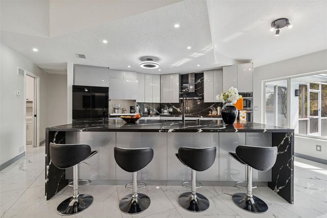 1062 GREENTURF ROAD, Spring Hill, FL 34608