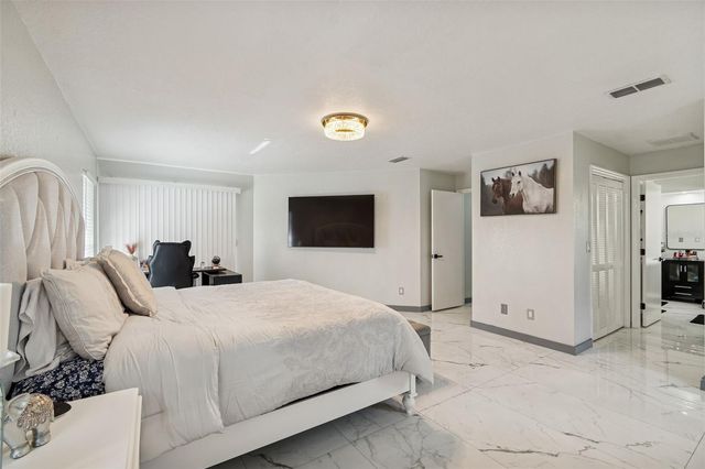 1062 GREENTURF ROAD, Spring Hill, FL 34608