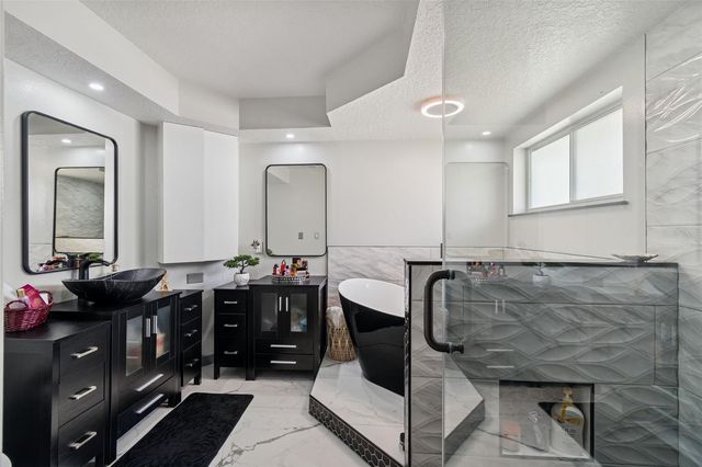 1062 GREENTURF ROAD, Spring Hill, FL 34608