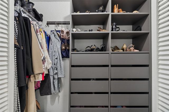 1062 GREENTURF ROAD, Spring Hill, FL 34608