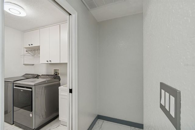 1062 GREENTURF ROAD, Spring Hill, FL 34608