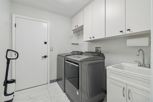 1062 GREENTURF ROAD, Spring Hill, FL 34608