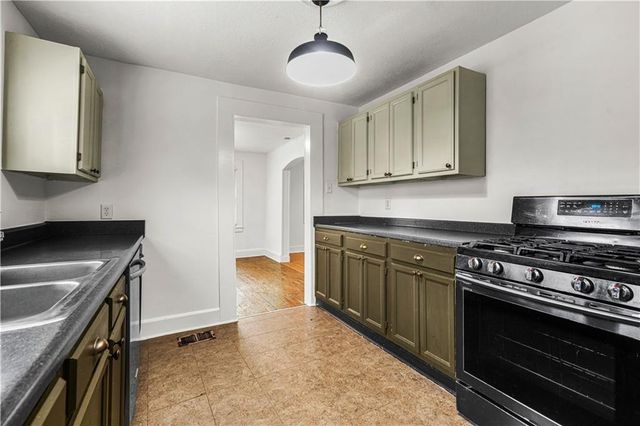 1084 Edie Avenue SE, Atlanta, GA 30312