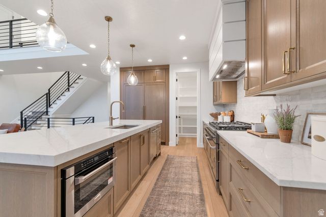756 W SARA DR, Saratoga Springs, UT 84045