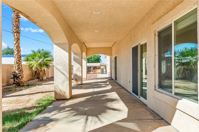 8707 S Sycamore Street, Mohave Valley, AZ 86440