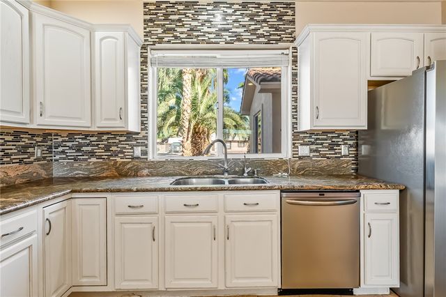 8707 S Sycamore Street, Mohave Valley, AZ 86440