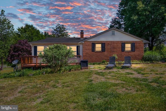 6028 SAINT PAULS RD, King George, VA 22485