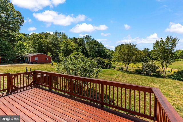 6028 SAINT PAULS RD, King George, VA 22485