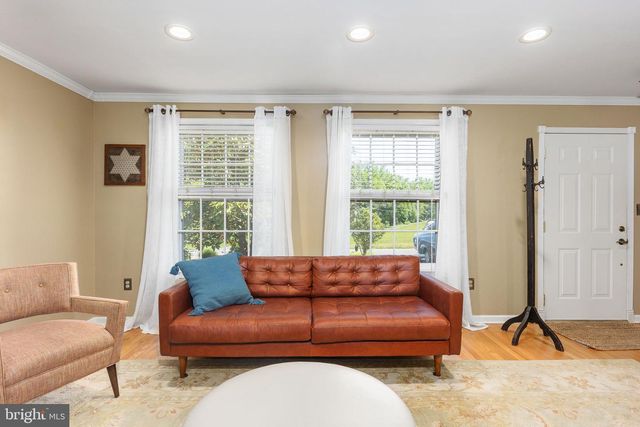6028 SAINT PAULS RD, King George, VA 22485