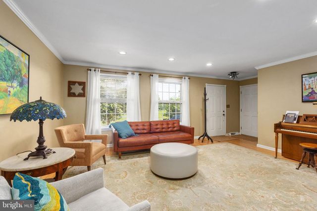 6028 SAINT PAULS RD, King George, VA 22485