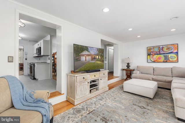 6028 SAINT PAULS RD, King George, VA 22485