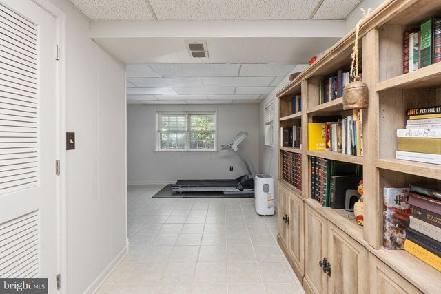 6028 SAINT PAULS RD, King George, VA 22485