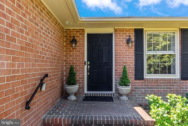 6028 SAINT PAULS RD, King George, VA 22485