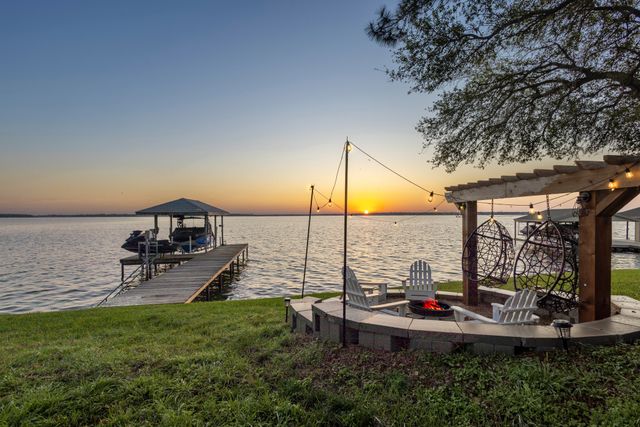 115 Isle Of View Drive, Tool, TX 75143