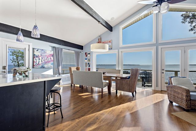 115 Isle Of View Drive, Tool, TX 75143