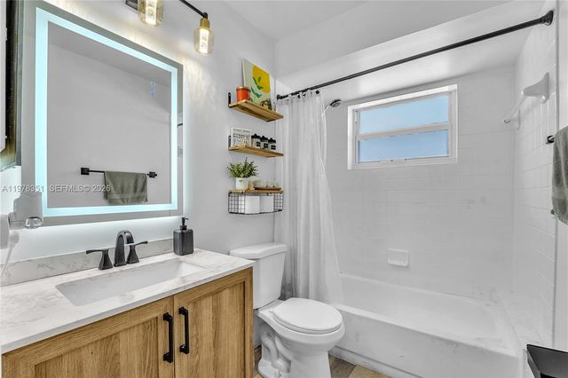 20750 SW 103rd Ct, Cutler Bay, FL 33189