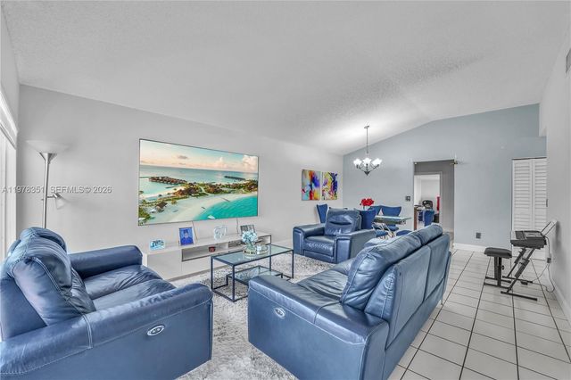 20750 SW 103rd Ct, Cutler Bay, FL 33189