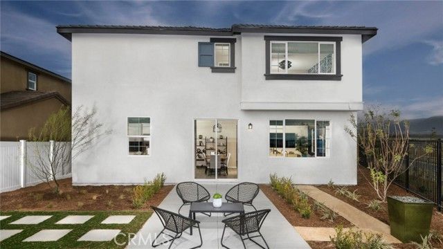 2439 Gunner Ridge Way, Rialto, CA 92377