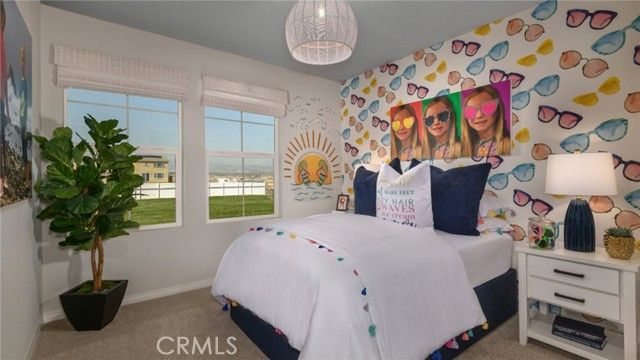 2439 Gunner Ridge Way, Rialto, CA 92377