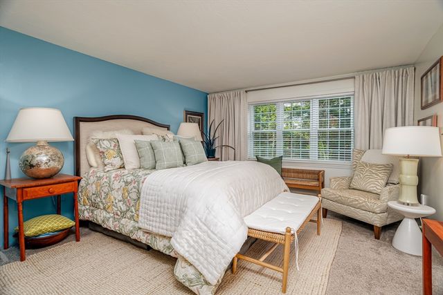610 Ridgefield Cir D, Clinton, MA 01510