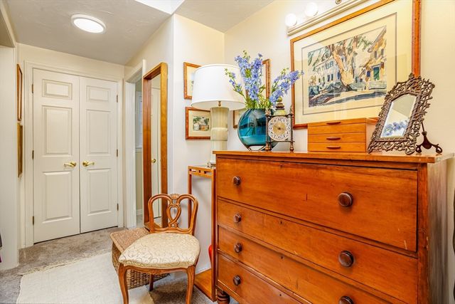 610 Ridgefield Cir D, Clinton, MA 01510