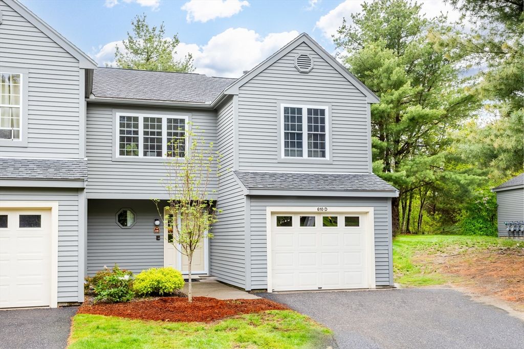 610 Ridgefield Cir D, Clinton, MA 01510