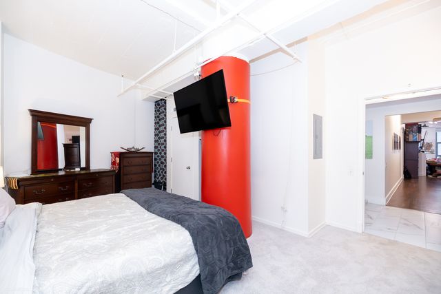 165 N Canal Street 513, Chicago, IL 60606