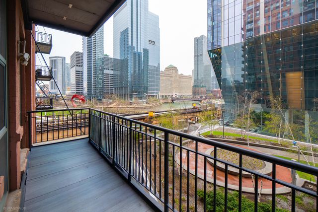 165 N Canal Street 513, Chicago, IL 60606