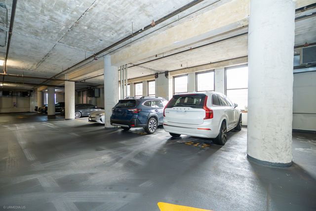 165 N Canal Street 513, Chicago, IL 60606