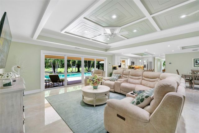 3663 NW 99th Ter, Coral Springs, FL 33065