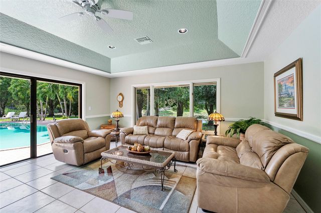 3663 NW 99th Ter, Coral Springs, FL 33065