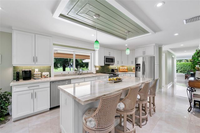 3663 NW 99th Ter, Coral Springs, FL 33065