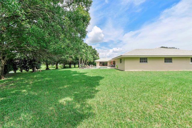 3663 NW 99th Ter, Coral Springs, FL 33065
