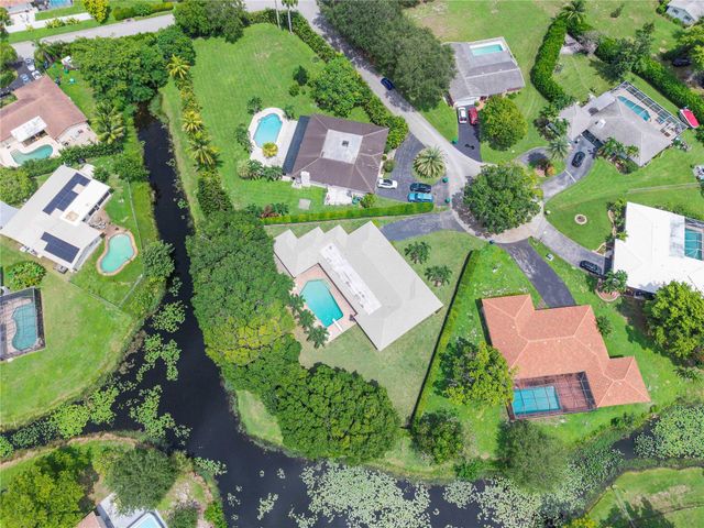 3663 NW 99th Ter, Coral Springs, FL 33065