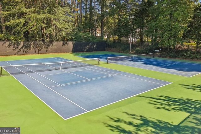 585 James Street SW, Lilburn, GA 30047