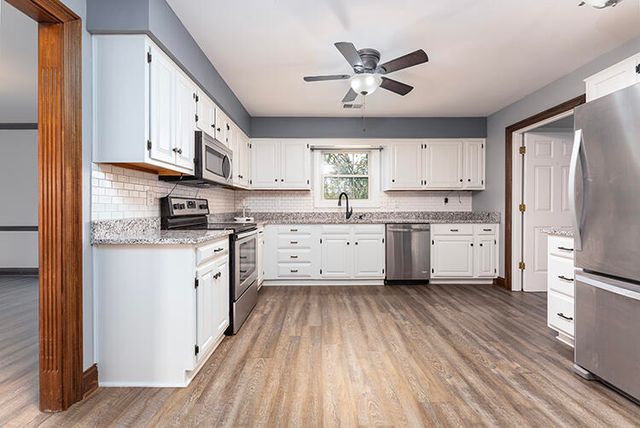 923 Meadow Lane, Harrodsburg, KY 40330