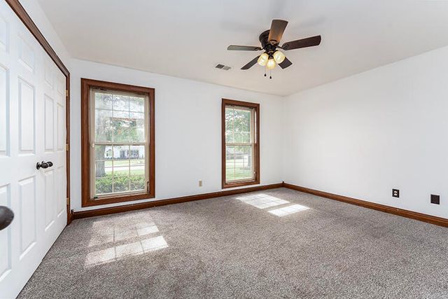 923 Meadow Lane, Harrodsburg, KY 40330