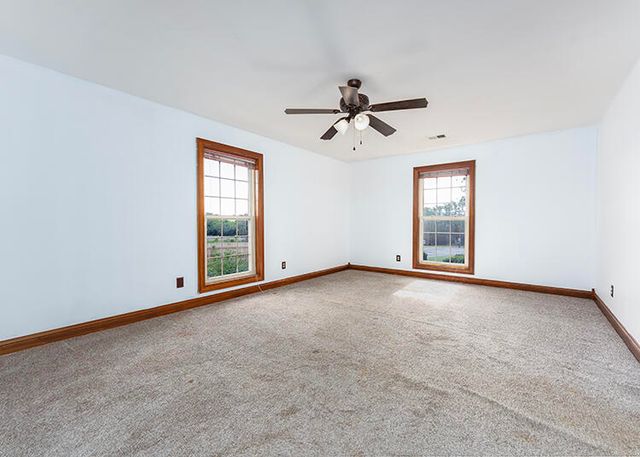 923 Meadow Lane, Harrodsburg, KY 40330