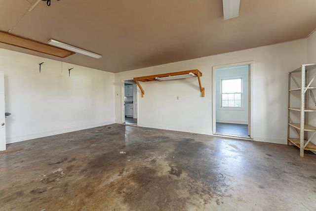 923 Meadow Lane, Harrodsburg, KY 40330