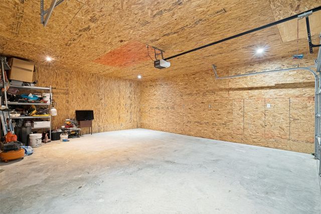 2666 Burton Avenue, Fort Worth, TX 76105