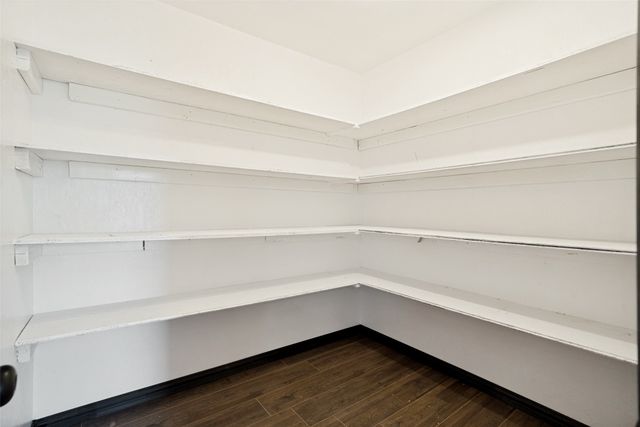 2666 Burton Avenue, Fort Worth, TX 76105